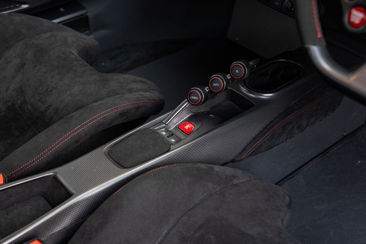 2020 Ferrari 488 Pista Piloti