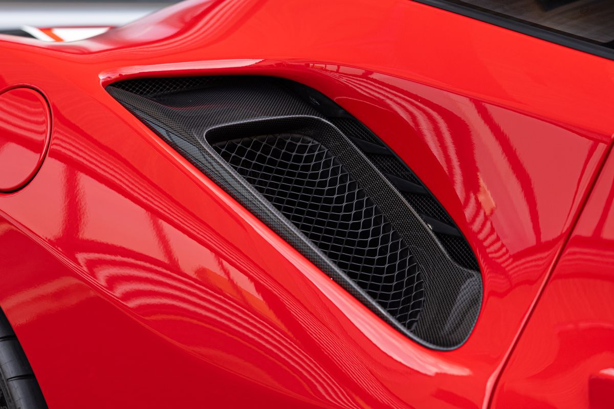 2020 Ferrari 488 Pista Piloti