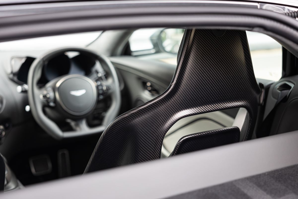 2022 Aston Martin Vantage V12