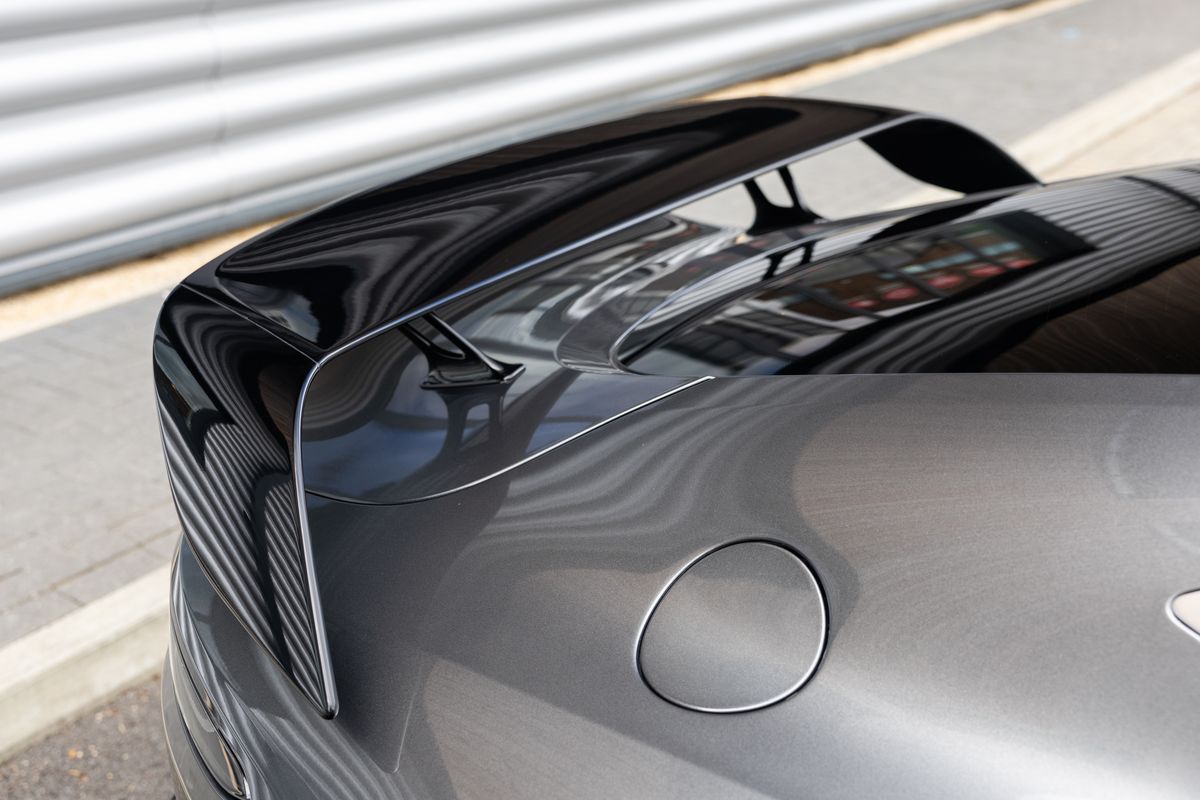 2022 Aston Martin Vantage V12
