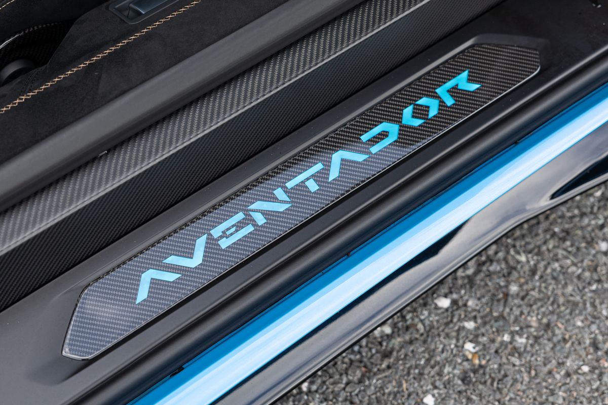 2020 Lamborghini Aventador SVJ Roadster LP770-4