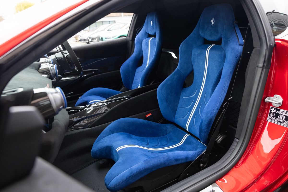 2023 Ferrari 812 Competizione