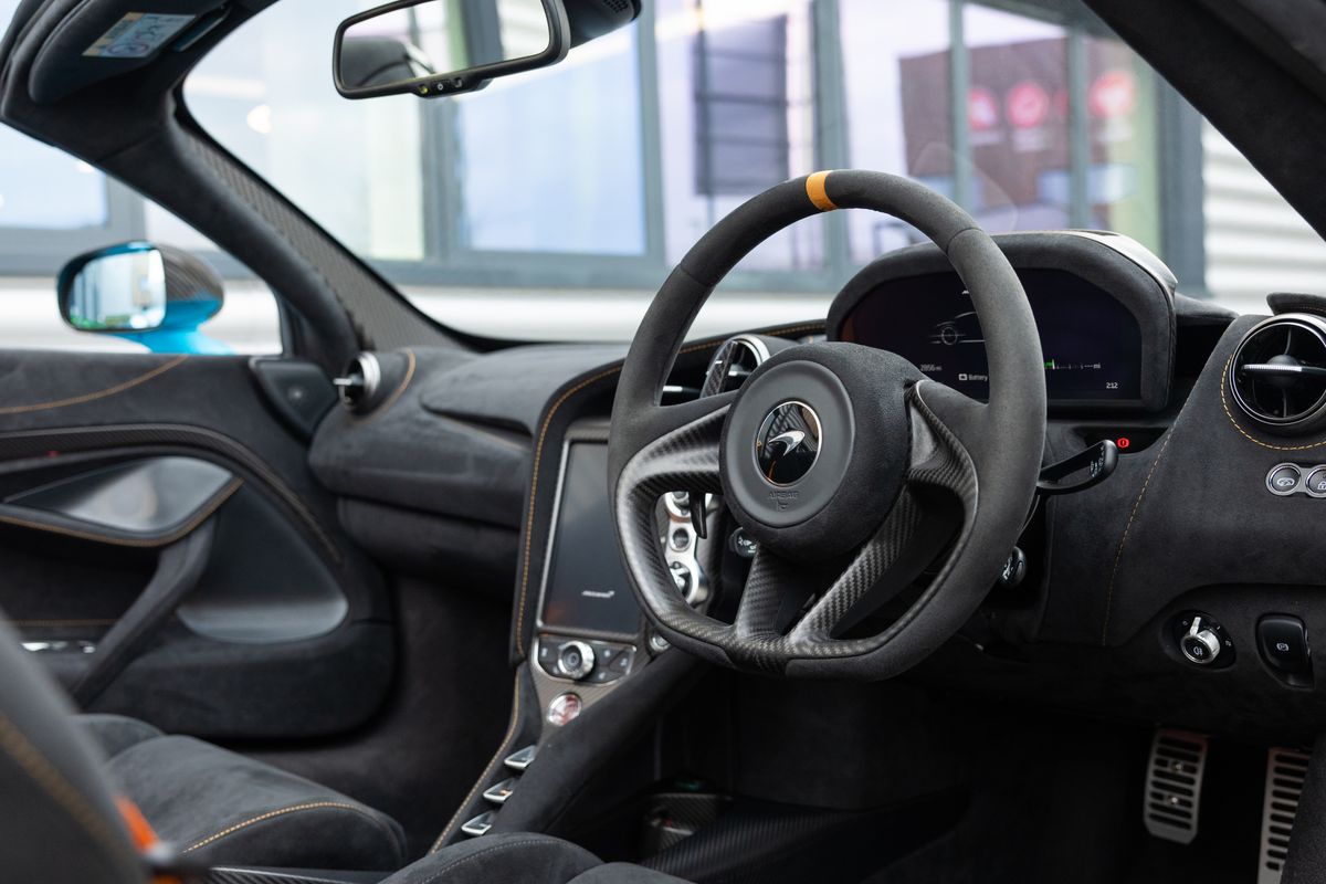 2021 McLaren 765LT Spider