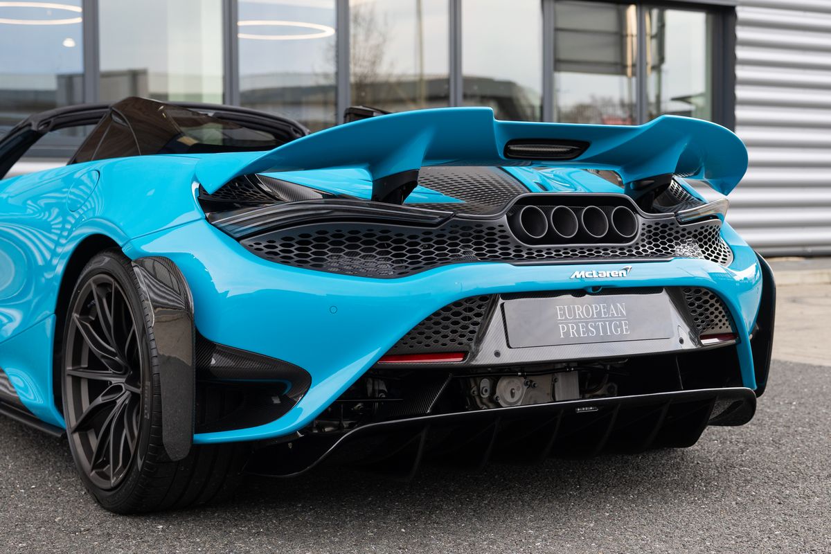 2021 McLaren 765LT Spider