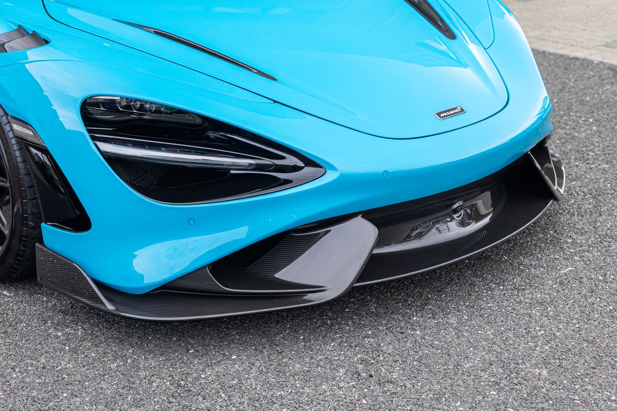 2021 McLaren 765LT Spider