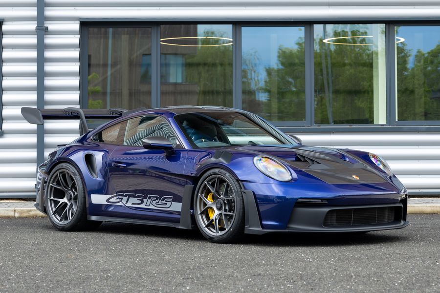 Porsche 911 (992) GT3 RS Weissach