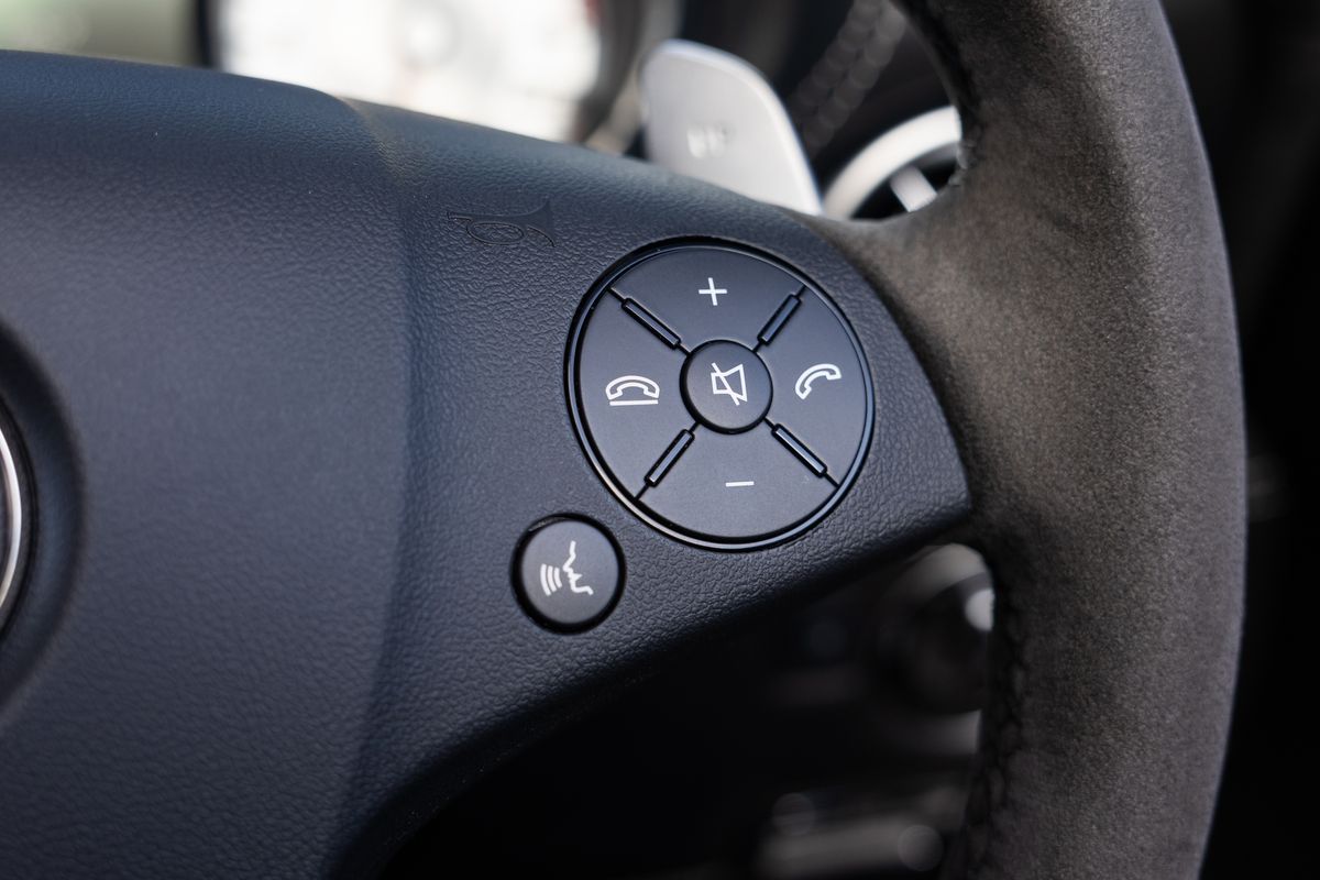 2012 Mercedes-Benz SLS AMG Roadster