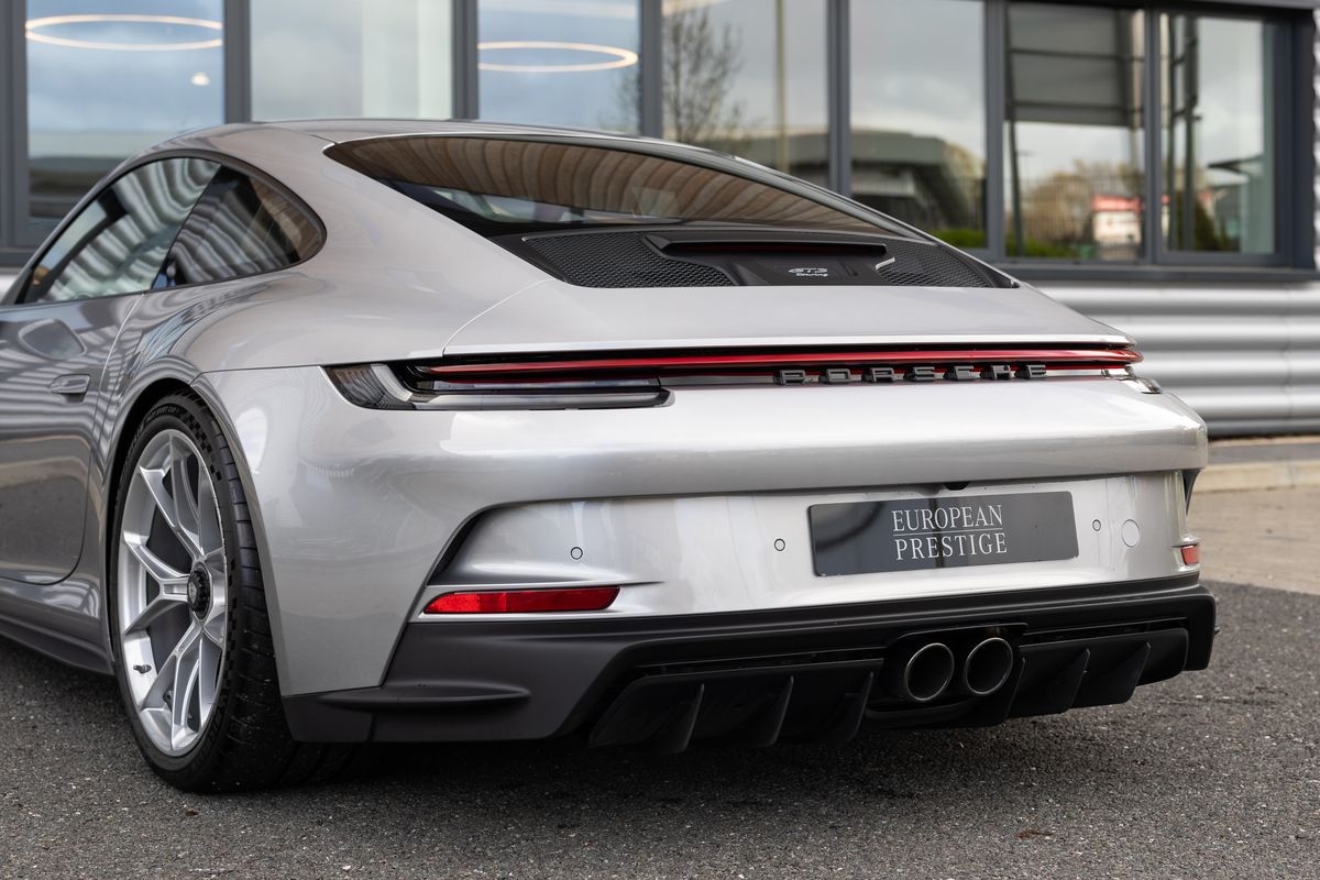 2022 Porsche 911 (992) GT3 Touring