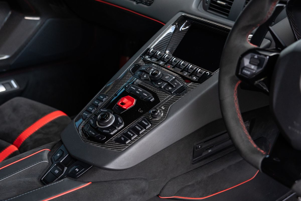 Lamborghini Aventador SVJ