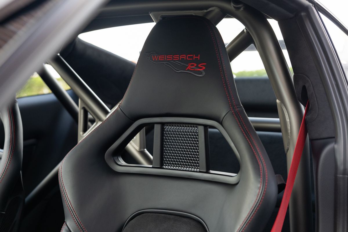 2018 Porsche 911 (991.2) GT2 RS Weissach