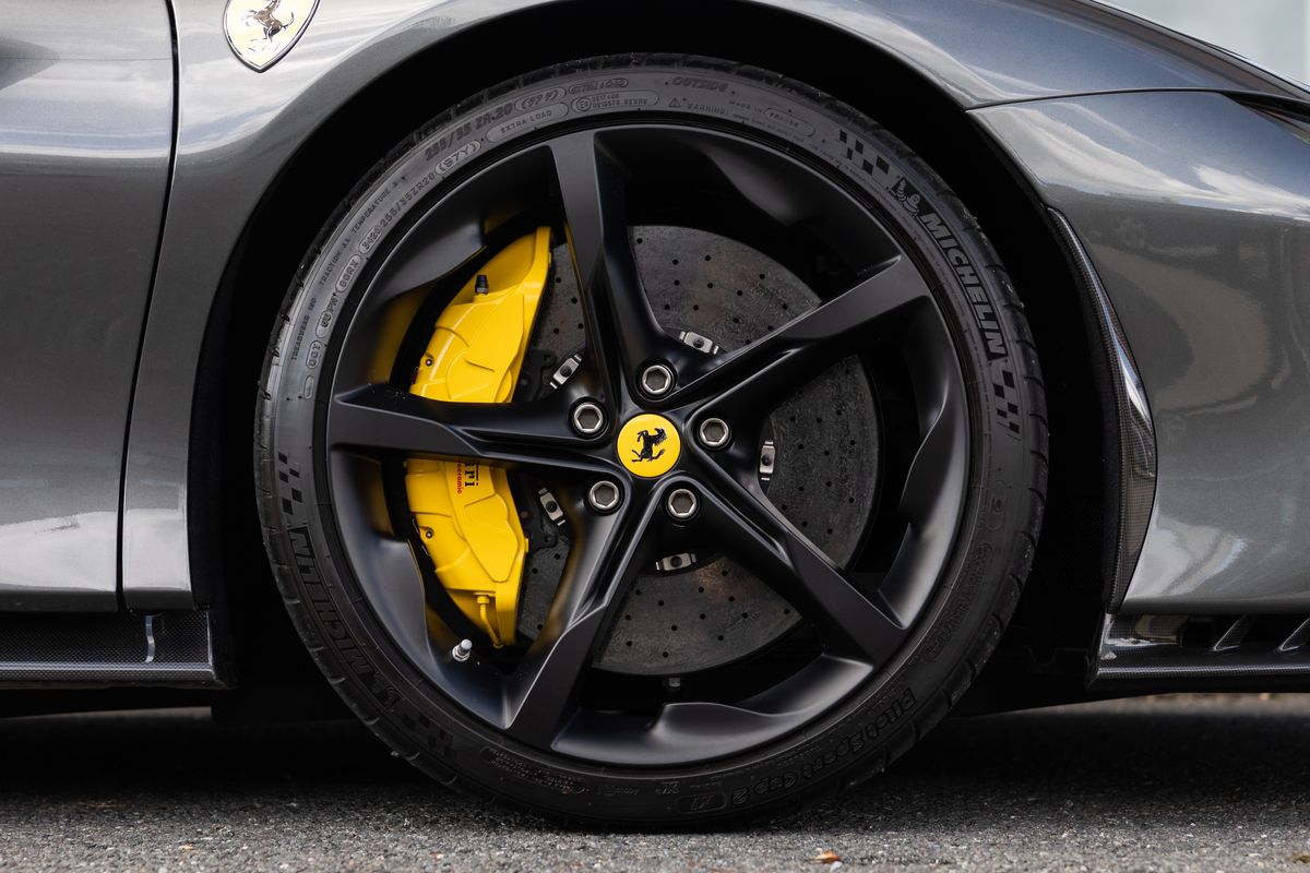 2020 Ferrari SF90 Stradale