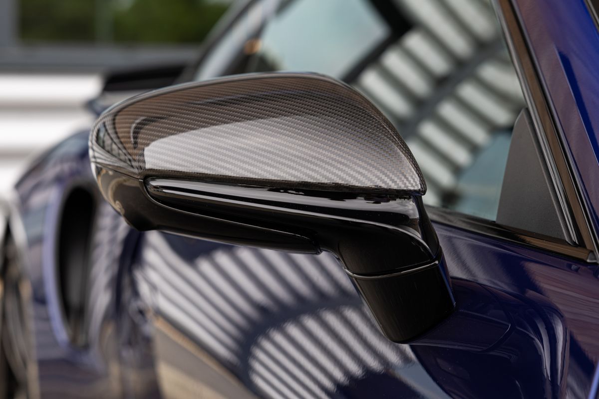 2024 Porsche 911 (992) Turbo S