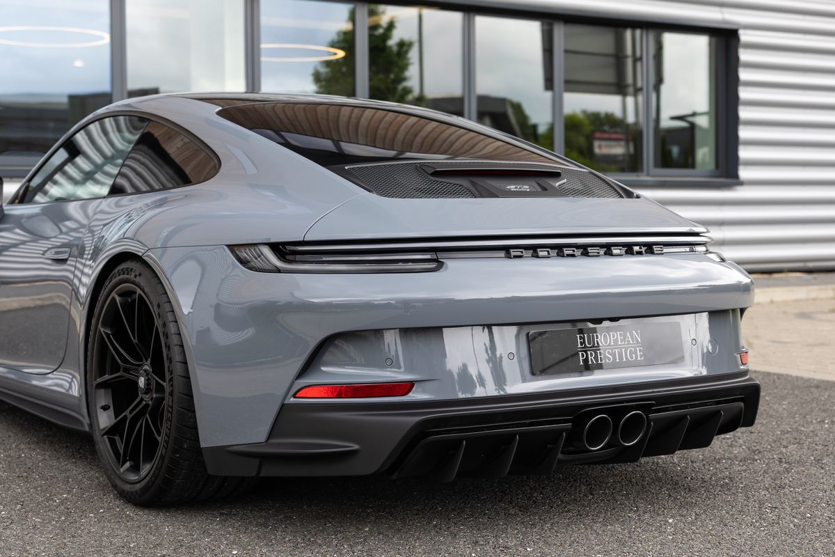 2023 Porsche 911 (992) GT3 Touring