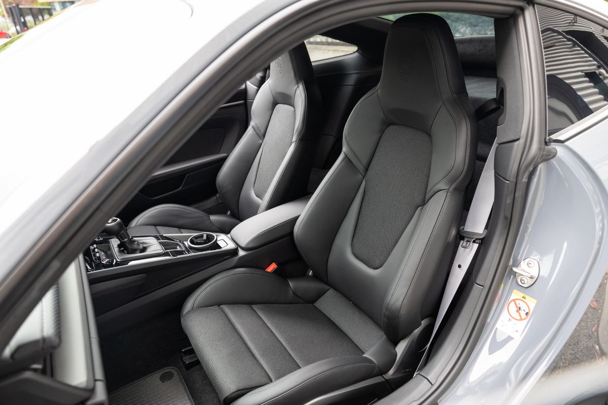 2023 Porsche 911 (992) GT3 Touring