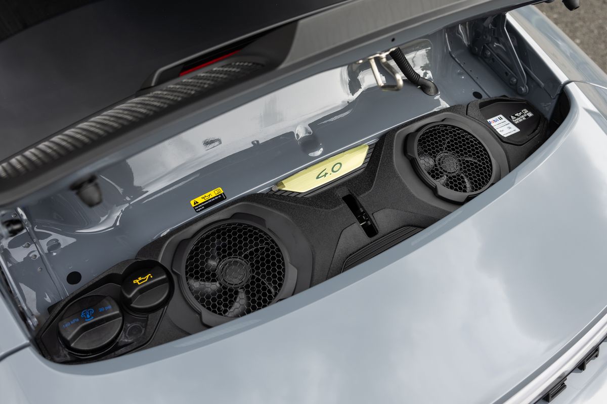 2023 Porsche 911 (992) GT3 Touring