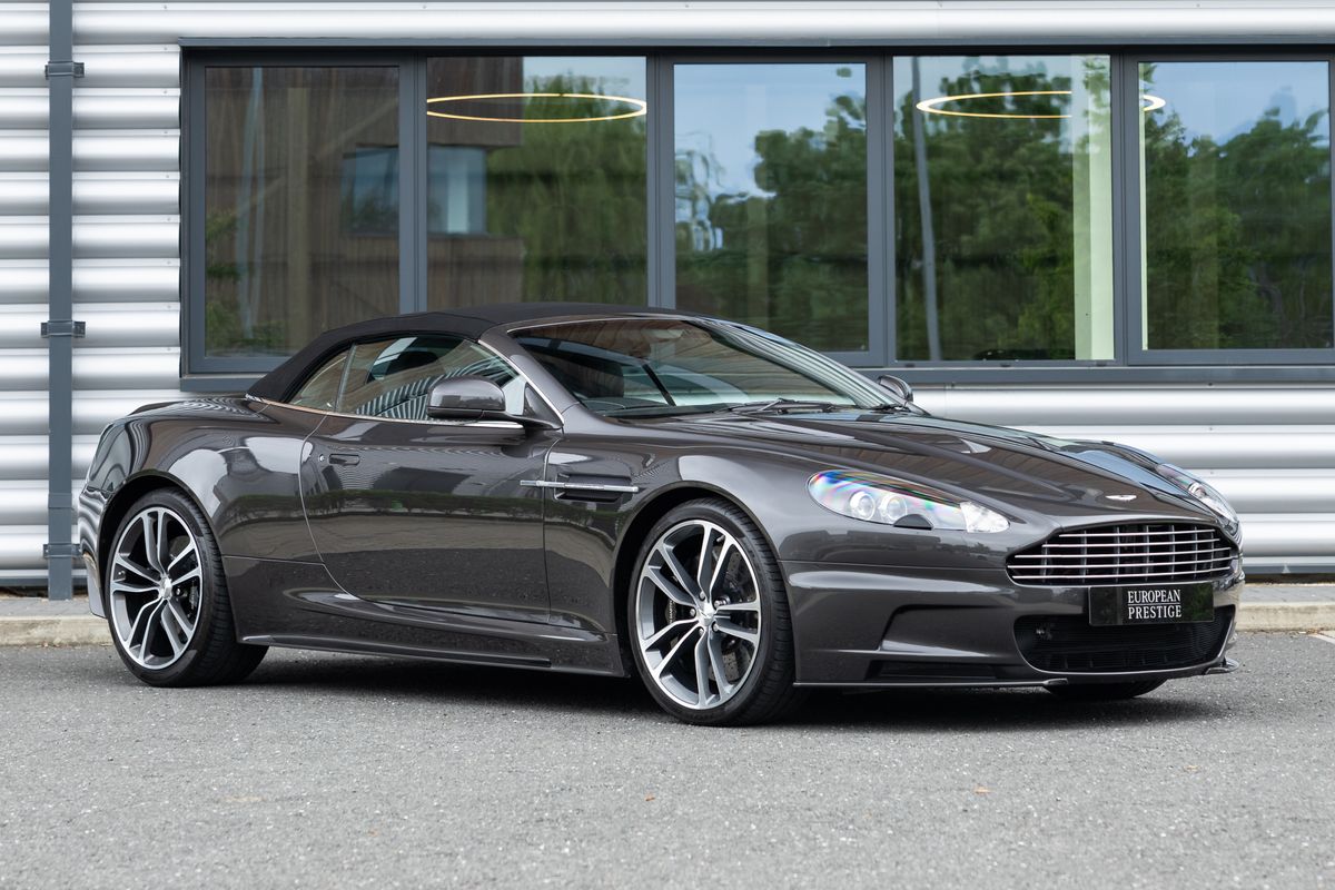 2010 Aston Martin DBS Volante