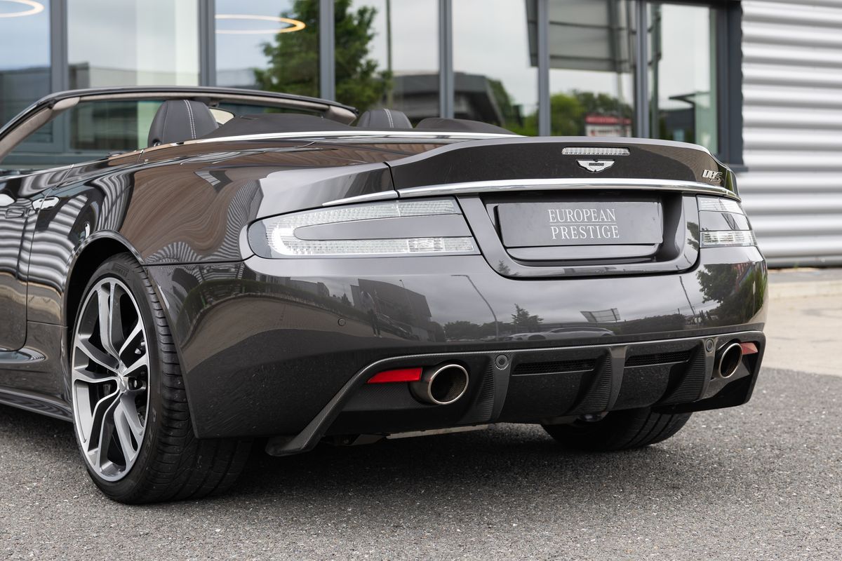 2010 Aston Martin DBS Volante