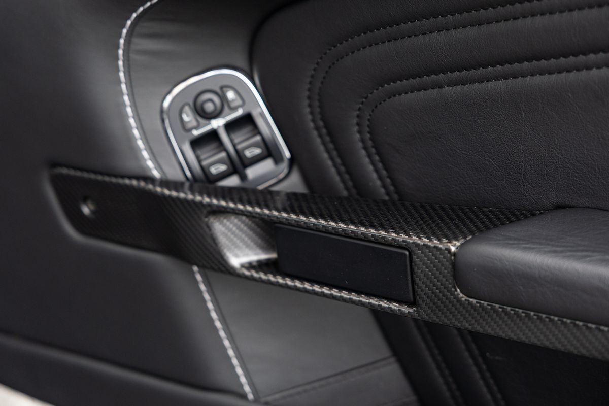 2010 Aston Martin DBS Volante