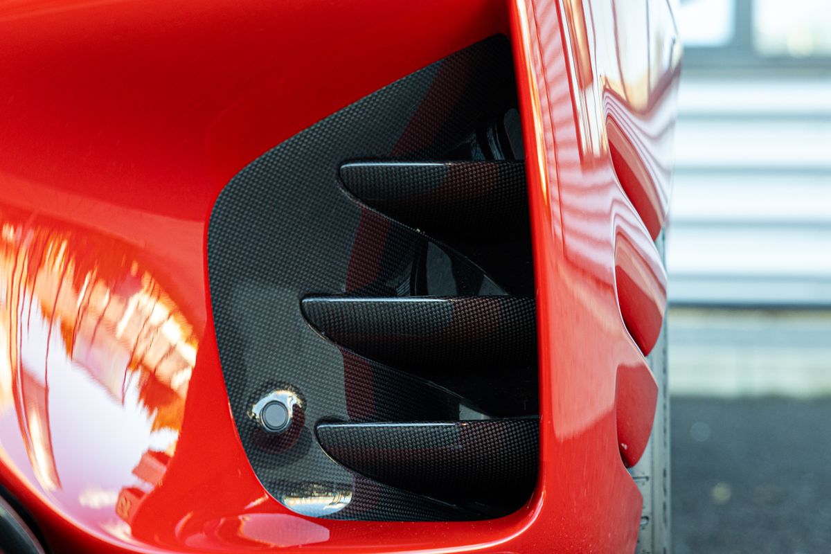 2022 Ferrari 812 Competizione