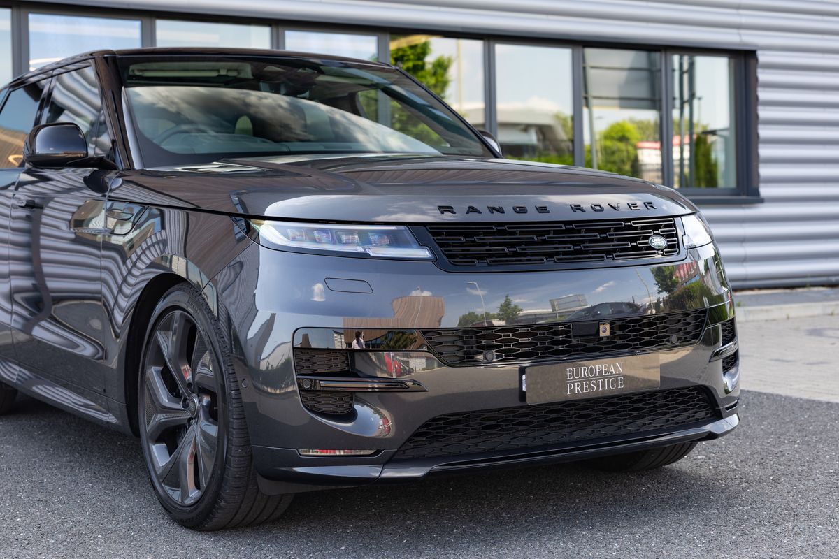 2023 Land Rover Range Rover Sport P550e Autobiography