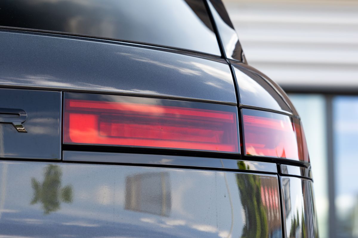 2023 Land Rover Range Rover Sport P550e Autobiography