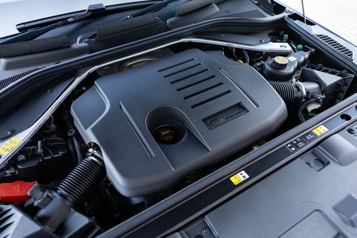 2023 Land Rover Range Rover Sport P550e Autobiography