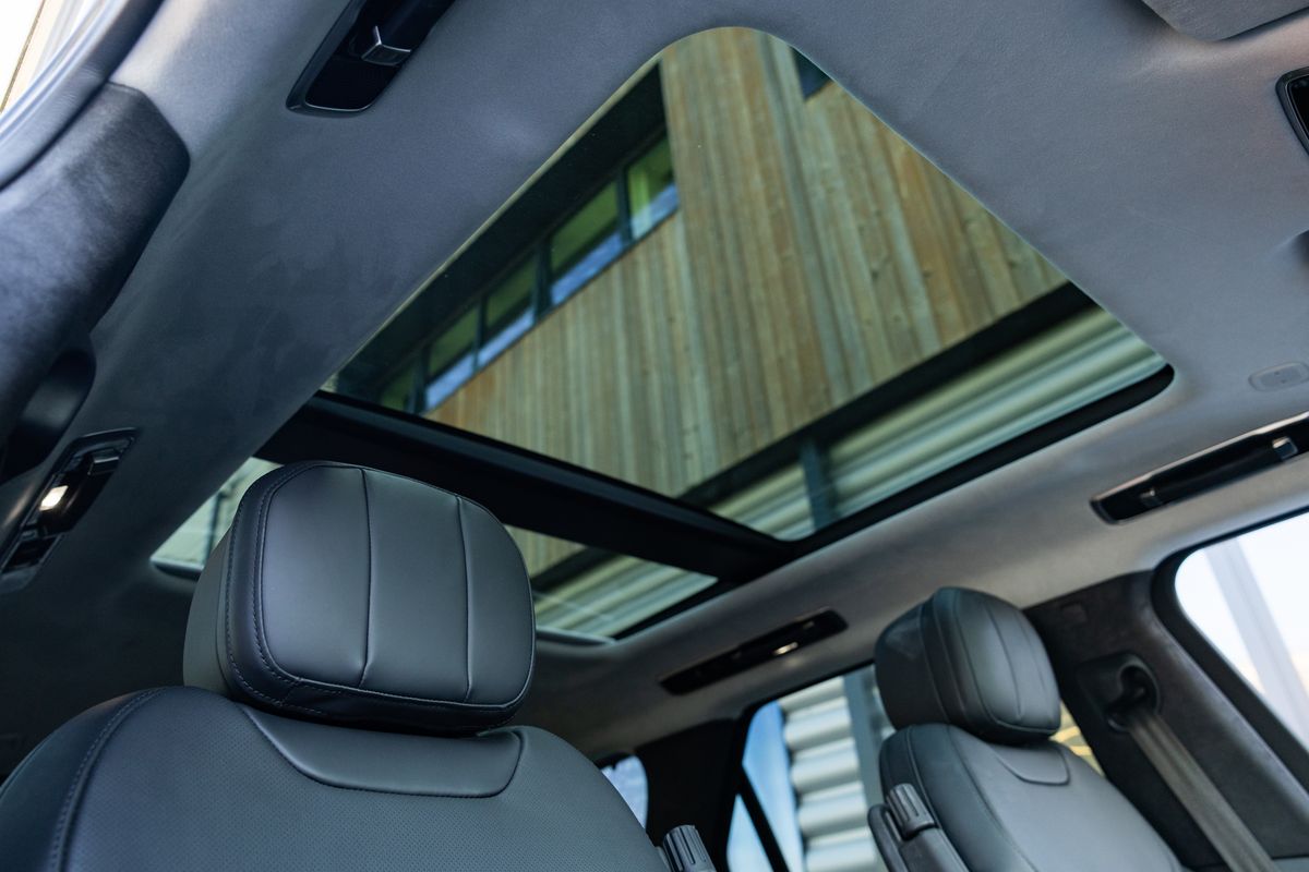 2023 Land Rover Range Rover Sport P550e Autobiography