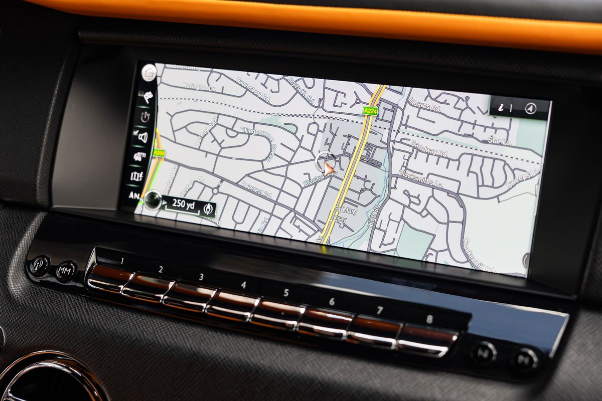 2023 Rolls-Royce Cullinan Urban Widetrack