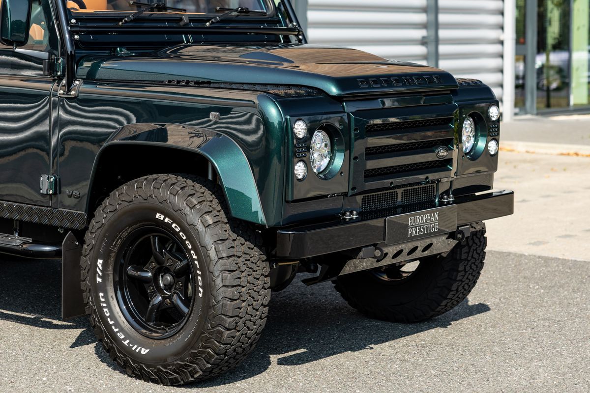 1988 Land Rover Defender 110 Double Cab Pick-Up