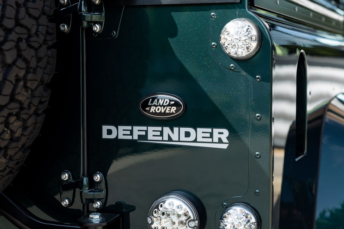 1988 Land Rover Defender 110 Double Cab Pick-Up