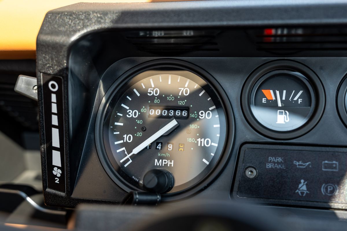 1988 Land Rover Defender 110 Double Cab Pick-Up