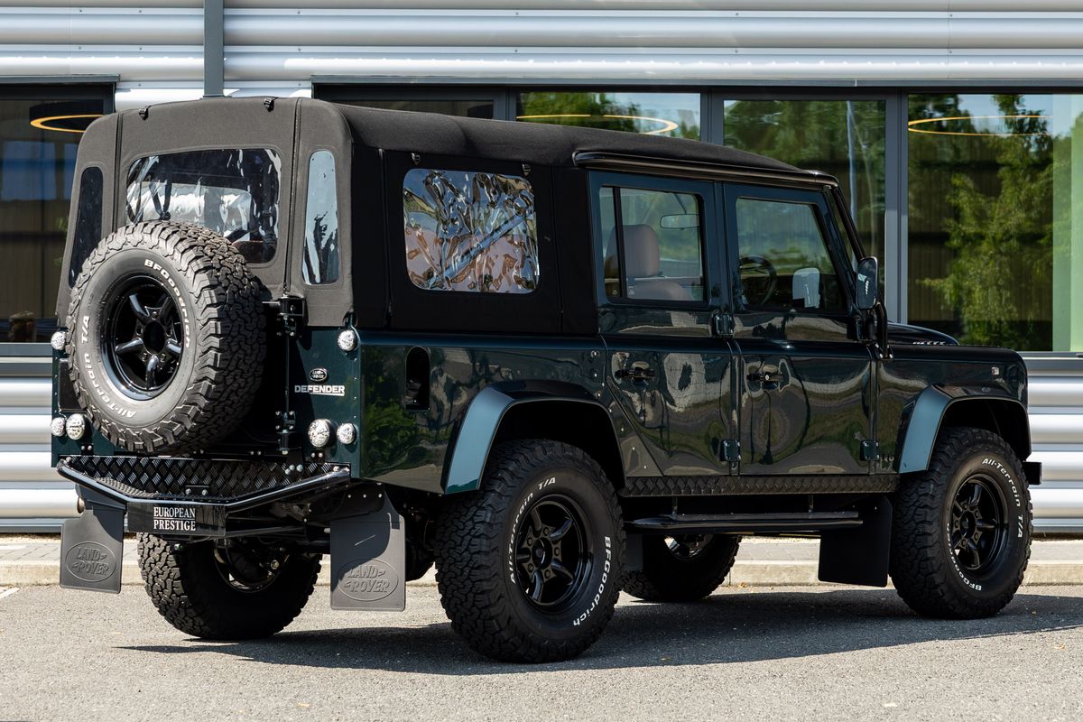 1988 Land Rover Defender 110 Double Cab Pick-Up