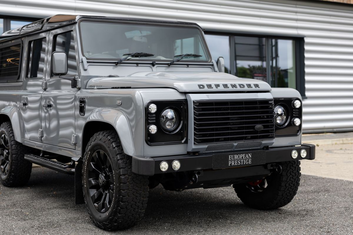 2015 Land Rover Defender 110 Urban Truck