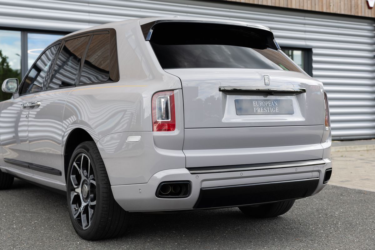 2022 Rolls-Royce Cullinan Black Badge