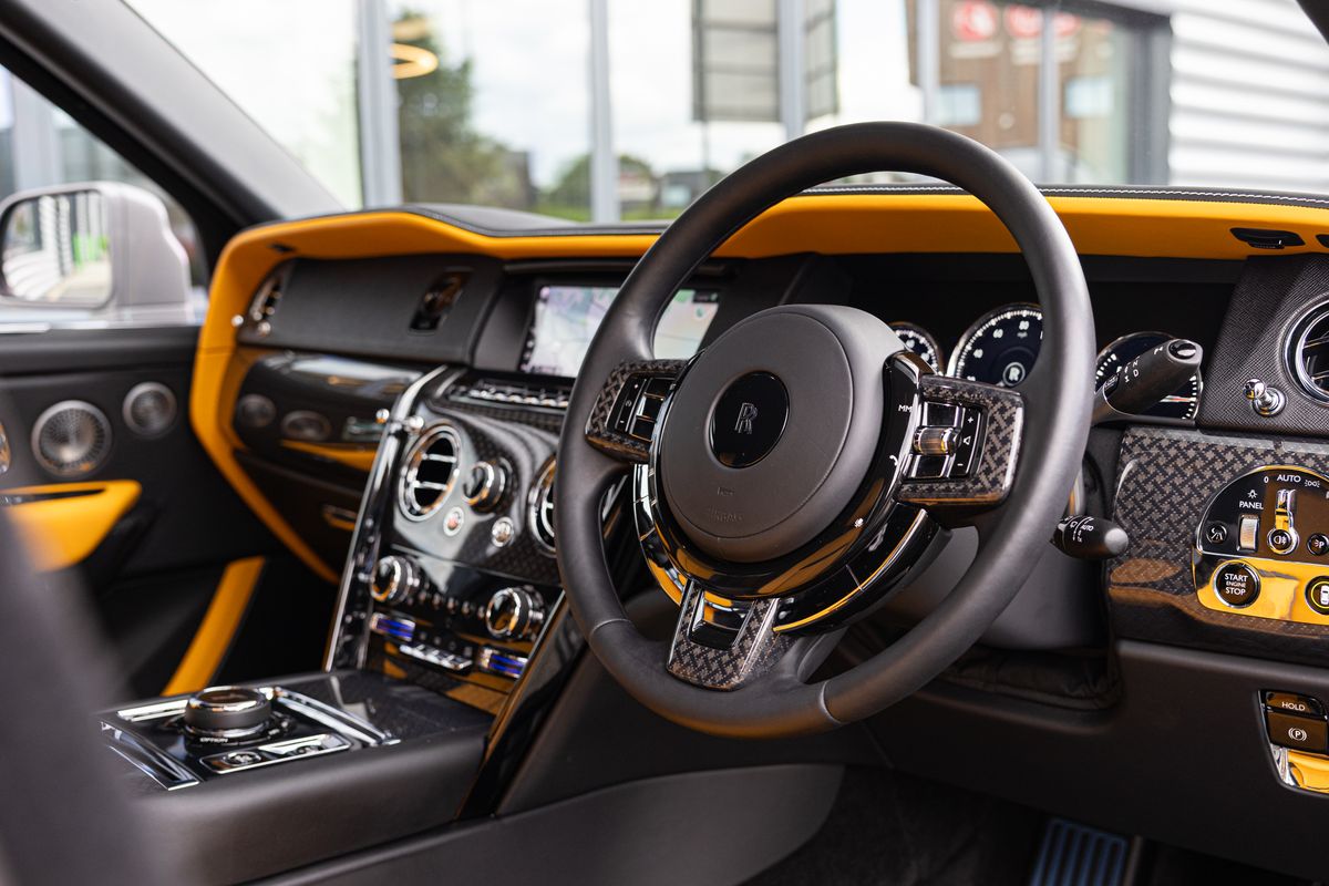 2022 Rolls-Royce Cullinan Black Badge