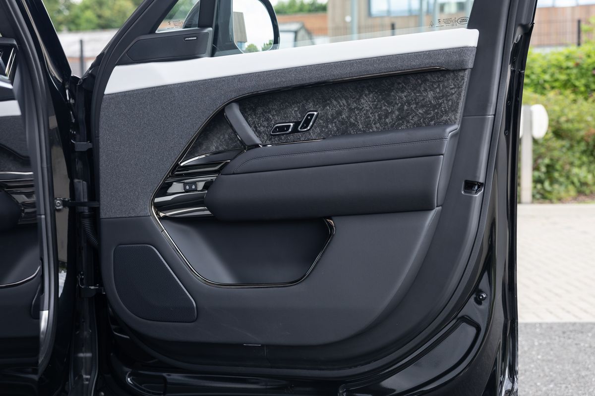 2023 Land Rover Range Rover Sport P530 First Edition