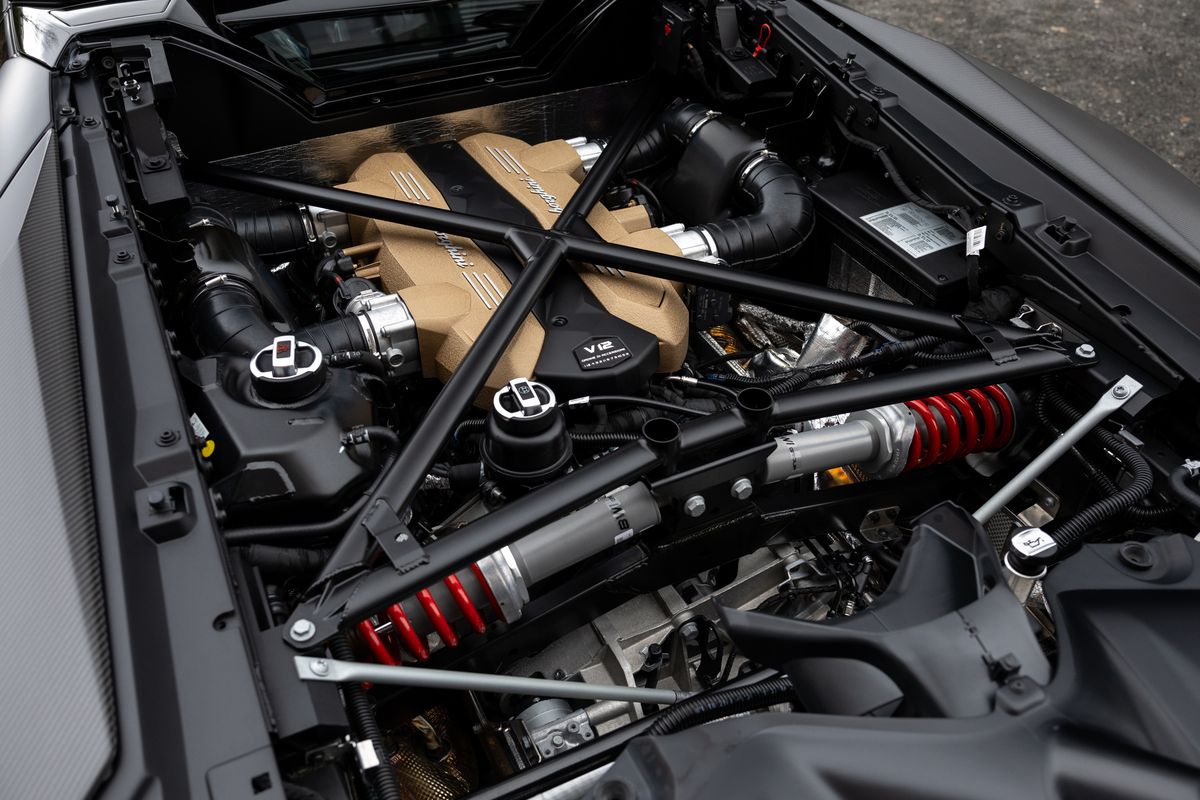 2021 Lamborghini Aventador SVJ Roadster