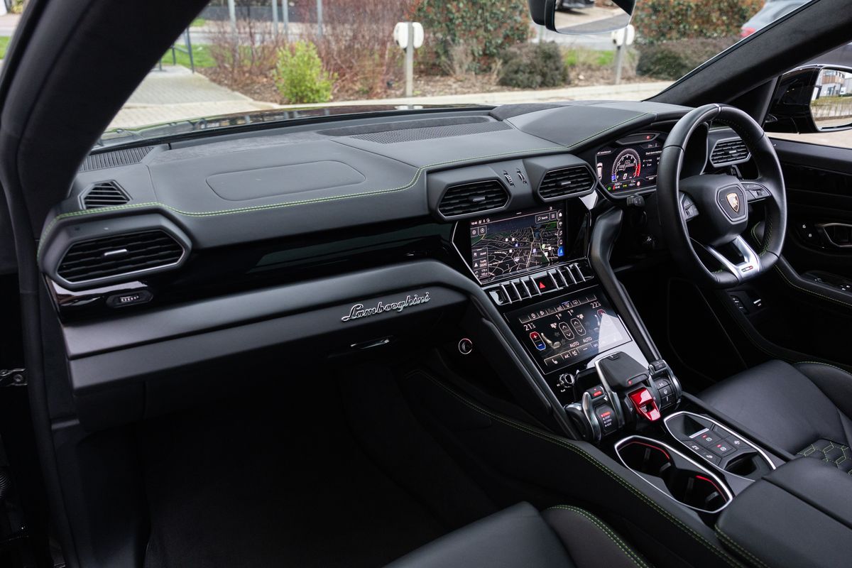 2021 Lamborghini Urus