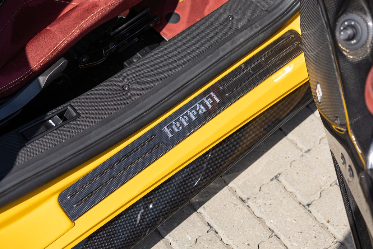 2021 Ferrari 488