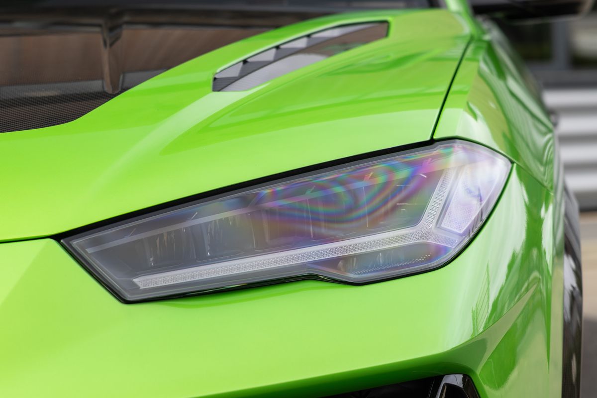 2024 Lamborghini Urus Performante
