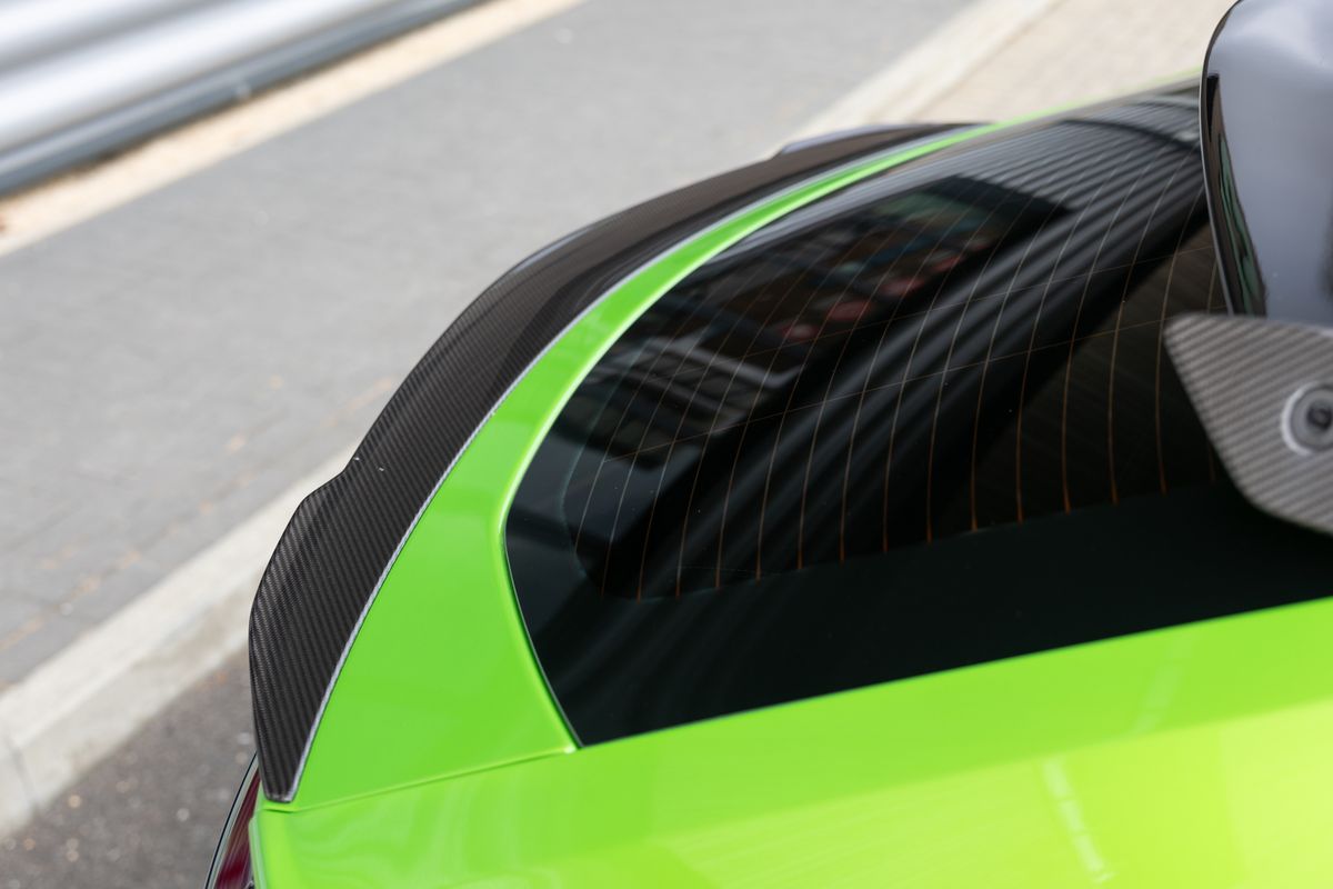 2024 Lamborghini Urus Performante