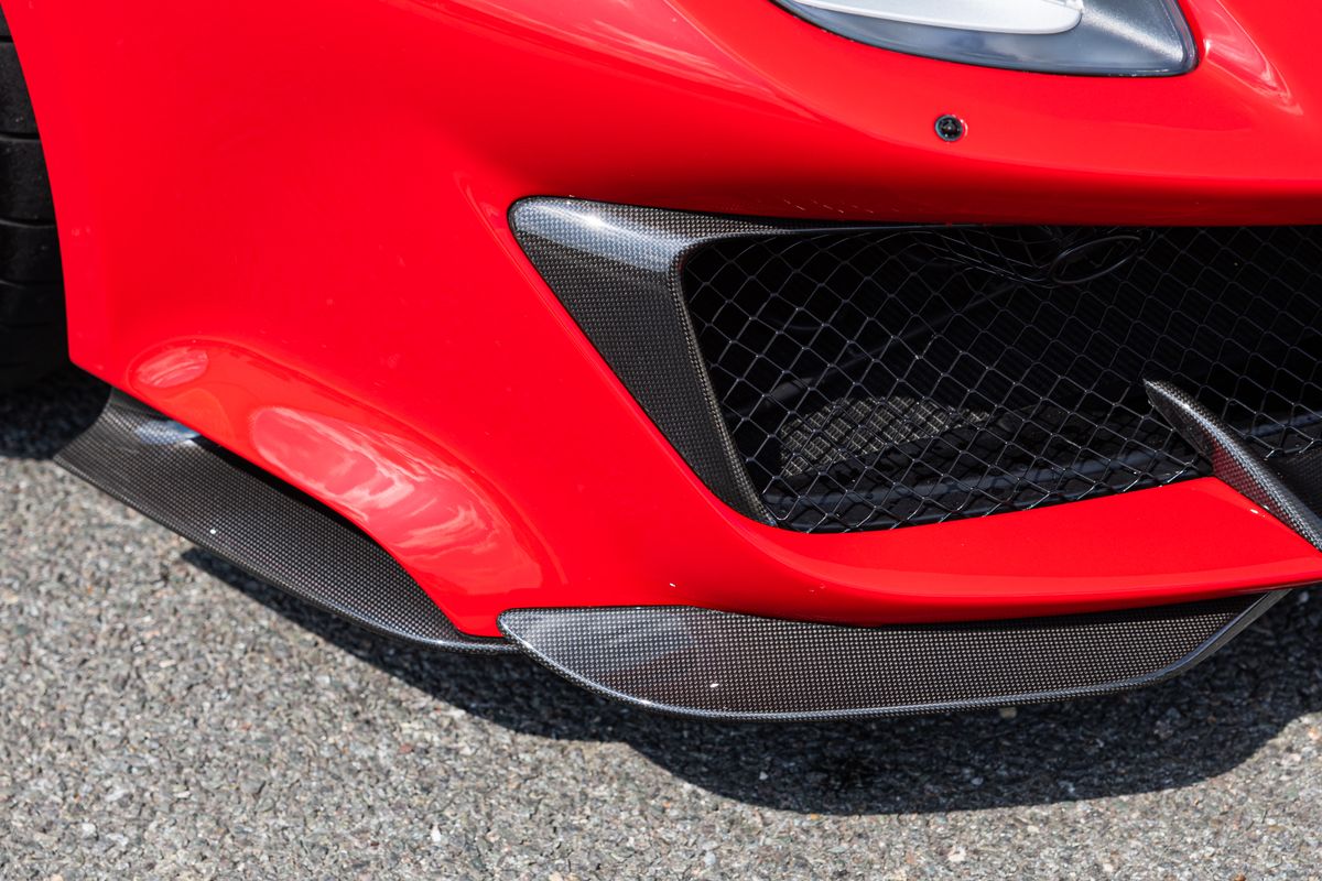 2019 Ferrari 488 Pista