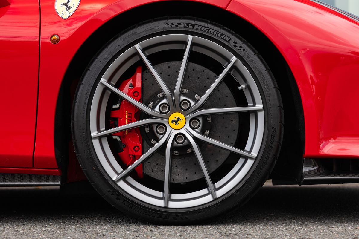 2019 Ferrari 488 Pista