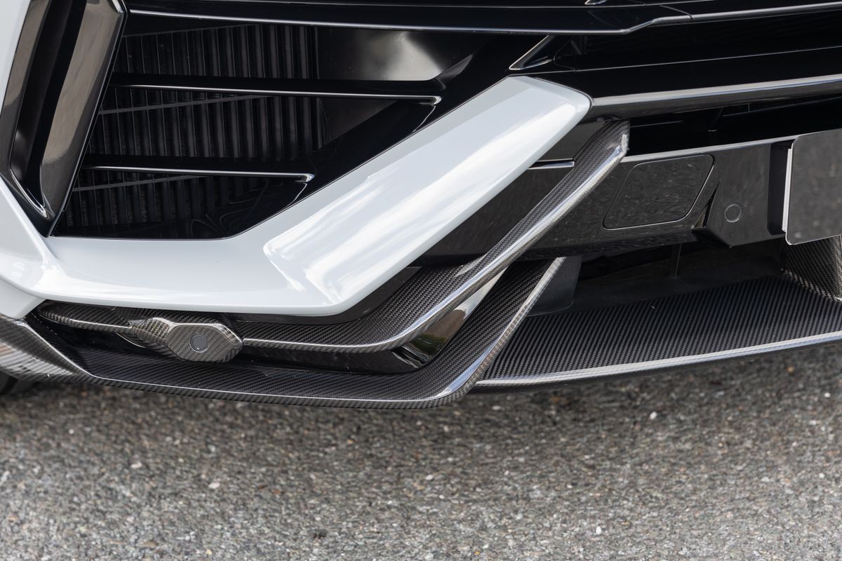 2023 Lamborghini Urus Performante