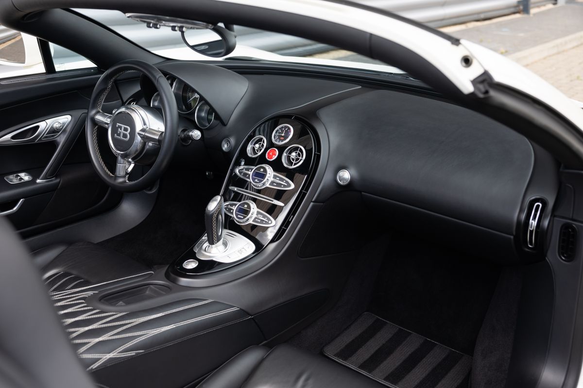 2013 Bugatti Veyron 16.4 Grand Sport