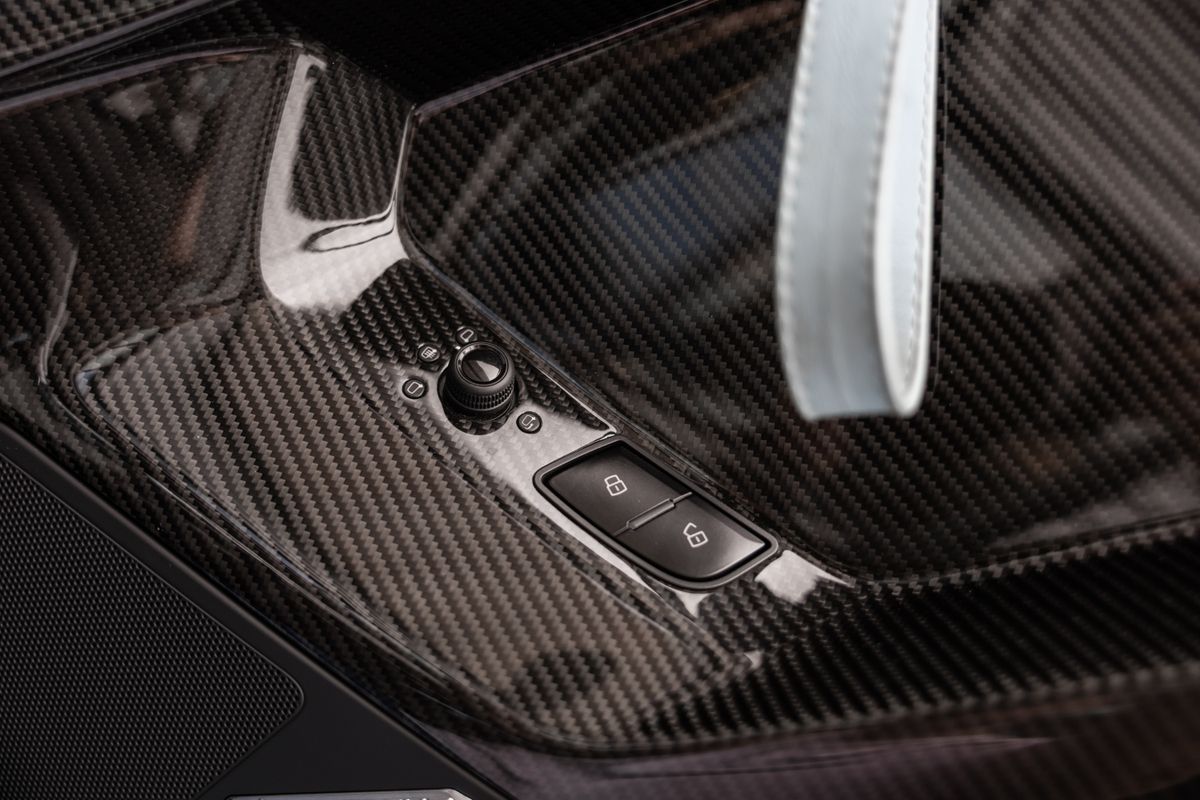 2016 Lamborghini Aventador SV Roadster