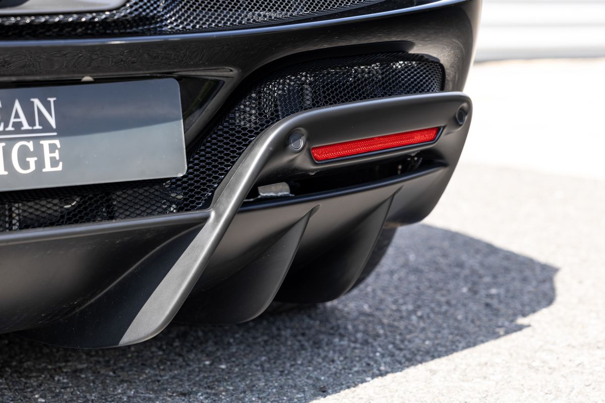 2023 Ferrari 296 GTS