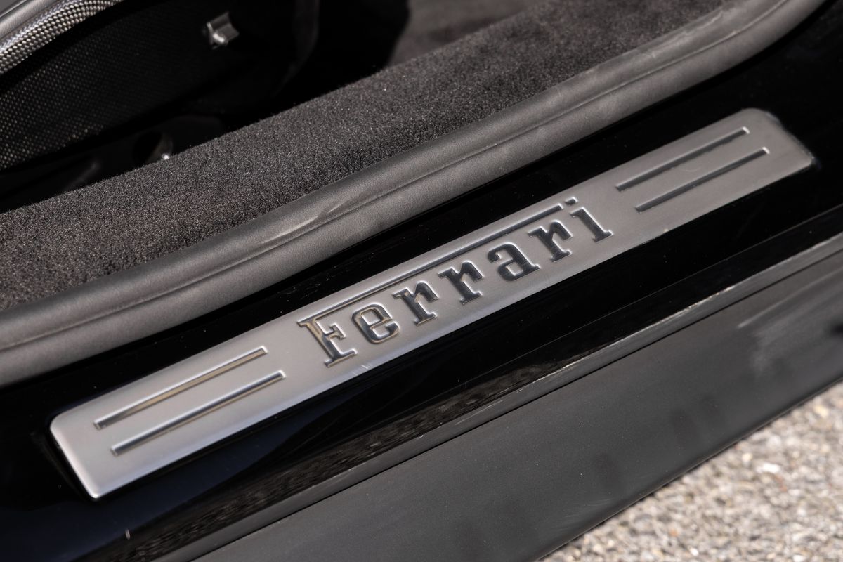 2023 Ferrari 296 GTS
