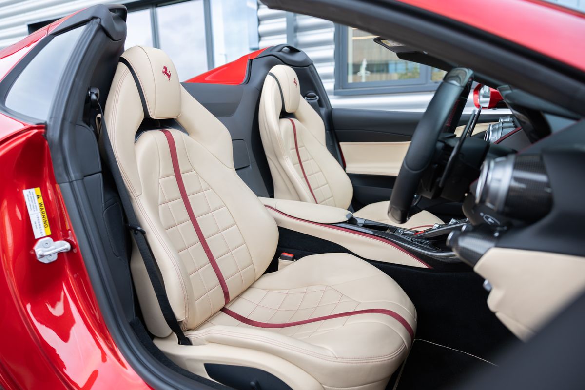 2021 Ferrari 812 GTS