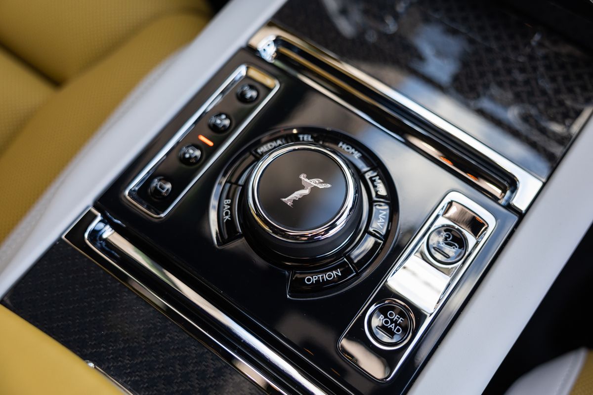 2024 Rolls-Royce Cullinan Series II Black Badge